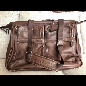 ✈️ Genuine Leather Rare Tumi Travel Garment Bag